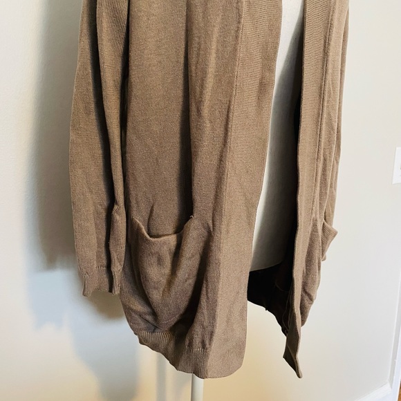 H&M Cardigan - Picture 4 of 6